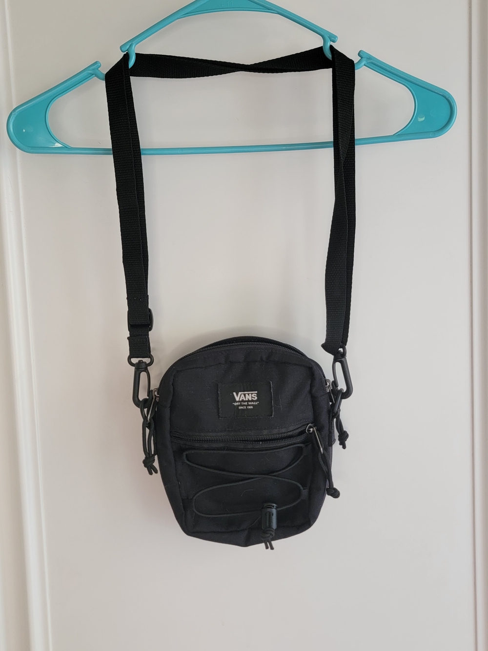 Vans Black Compact Crossbody Pouch